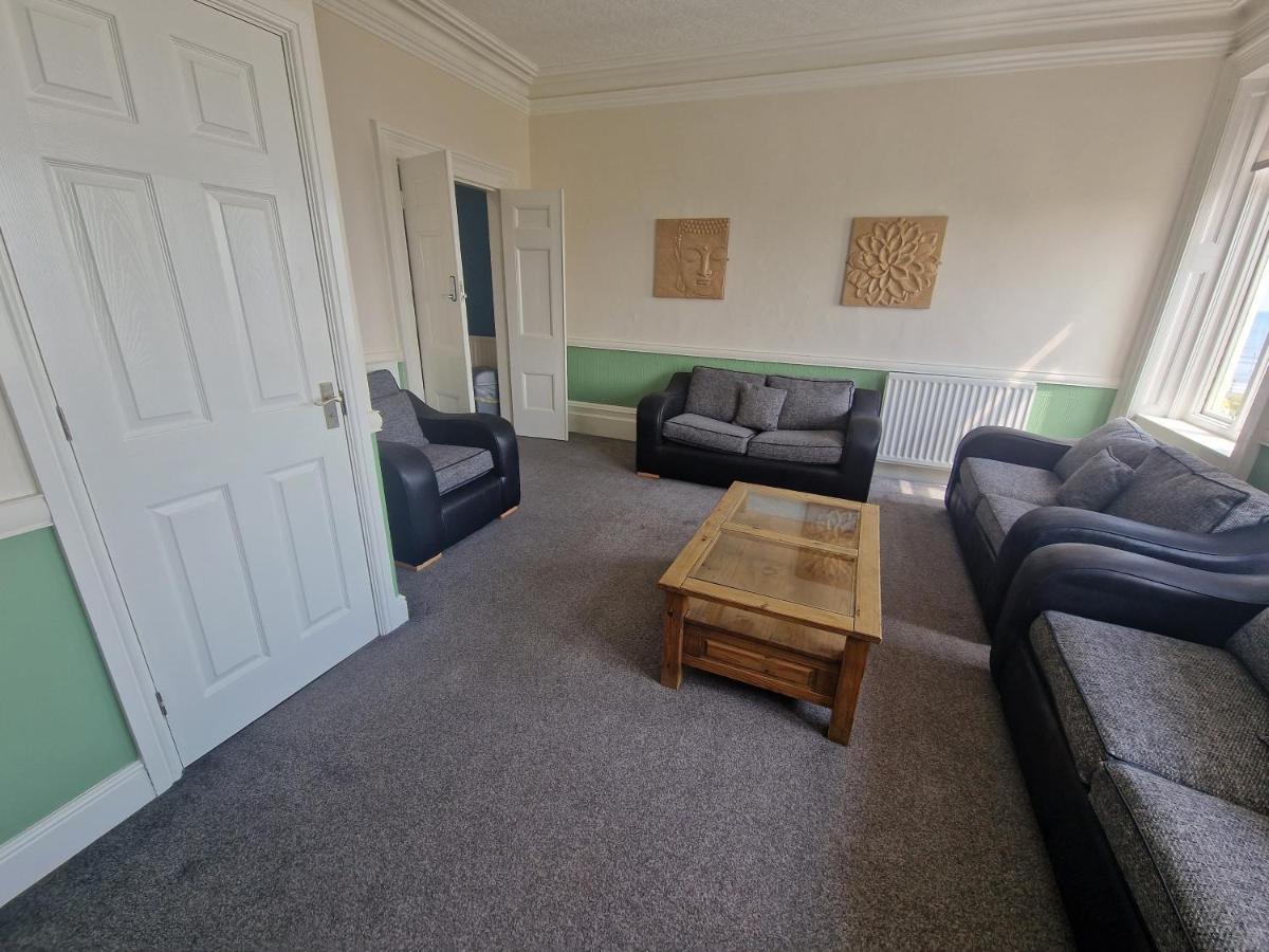 2 The Green, Exceptional Large House, Sea Views Loads Of Bathrooms Seaton Carew Exterior foto